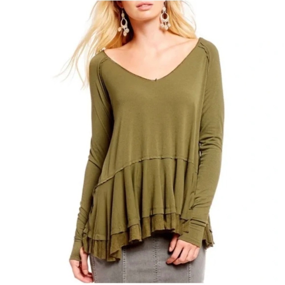 Free People We The Free The Tangerine Tee V-Neck Ribbed Top in Olive Green XS
